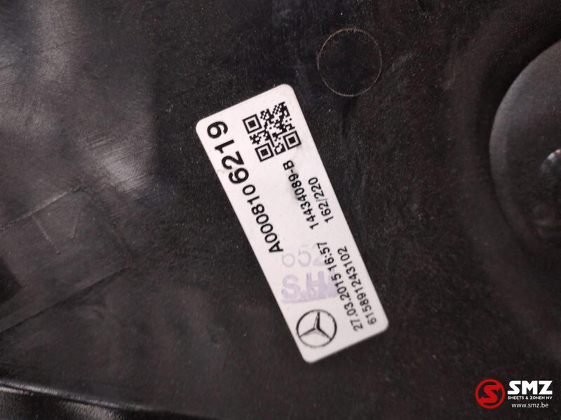 Mercedes-Benz Buitenspiegelhouder mercedes sprinter w906 a000810 - Rétroviseur pour Camion: photos 4 Mercedes-Benz Buitenspiegelhouder mercedes sprinter w906 a000810 - Rétroviseur pour Camion: photos 4
