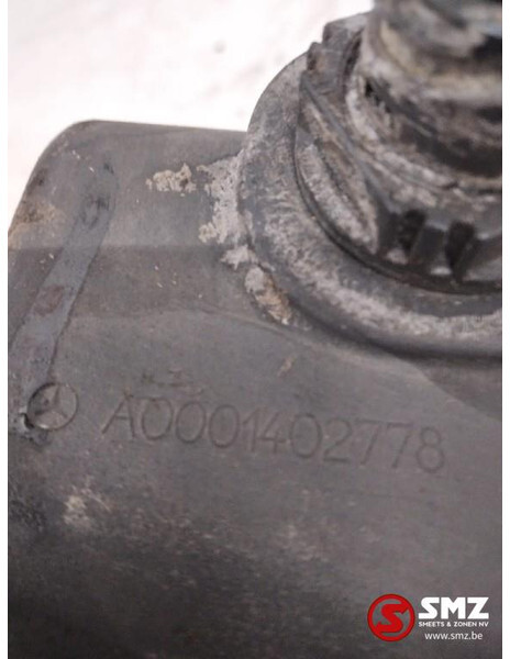 Mercedes-Benz Occ AdBluepomp Mercedes Axor - Préparation du carburant pour Camion: photos 4 Mercedes-Benz Occ AdBluepomp Mercedes Axor - Préparation du carburant pour Camion: photos 4