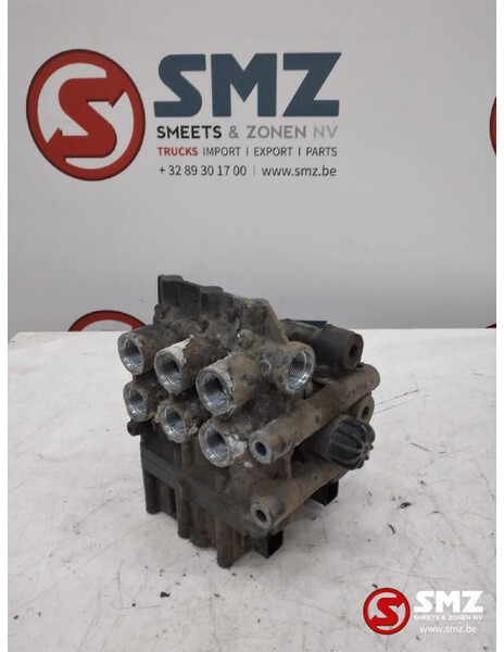 Mercedes-Benz Occ ECAS magneetventiel Mercedes Actros MP4 A00132 - Bloc de gestion pour Camion: photos 3 Mercedes-Benz Occ ECAS magneetventiel Mercedes Actros MP4 A00132 - Bloc de gestion pour Camion: photos 3