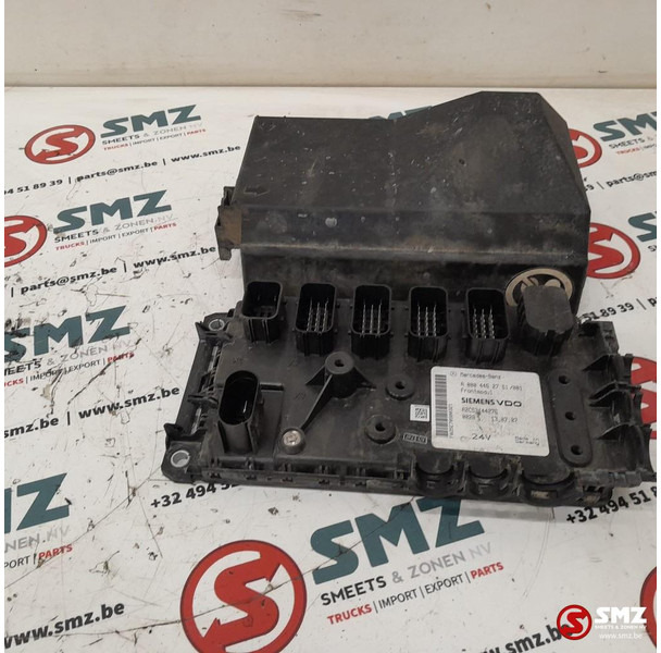 Mercedes-Benz Occ ECU Frontmodul regeleenheid Mercedes - Bloc de gestion pour Camion: photos 1 Mercedes-Benz Occ ECU Frontmodul regeleenheid Mercedes - Bloc de gestion pour Camion: photos 1