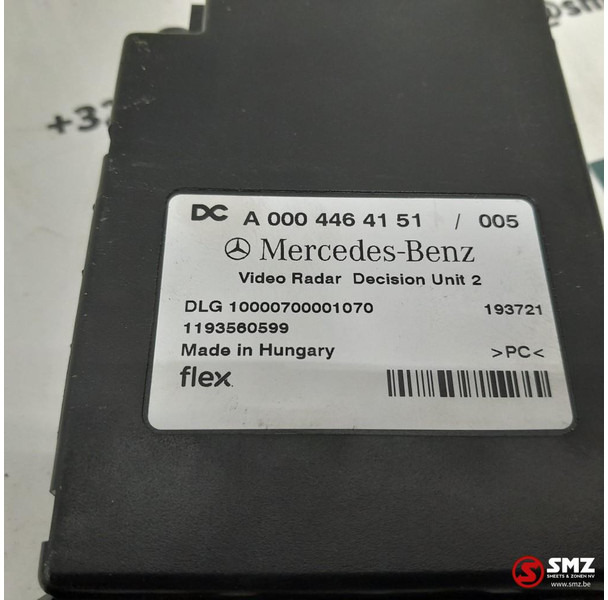 Mercedes-Benz Occ ECU Video Radar Desicion Unit regeleenheid Mer - Bloc de gestion pour Camion: photos 5 Mercedes-Benz Occ ECU Video Radar Desicion Unit regeleenheid Mer - Bloc de gestion pour Camion: photos 5