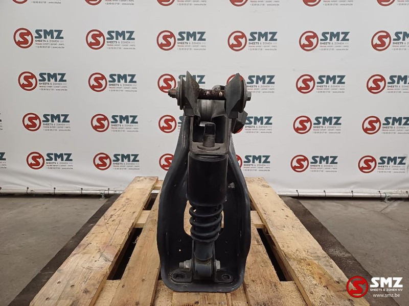 Mercedes-Benz Occ cabine ophanging Mercedes - Suspension de cabine pour Camion: photos 3 Mercedes-Benz Occ cabine ophanging Mercedes - Suspension de cabine pour Camion: photos 3