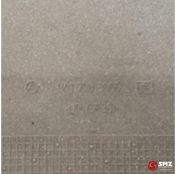 Mercedes-Benz Occ cabinespoilerset Mercedes Actros mp2/3 - Aérodynamique/ Spoilers pour Camion: photos 4 Mercedes-Benz Occ cabinespoilerset Mercedes Actros mp2/3 - Aérodynamique/ Spoilers pour Camion: photos 4