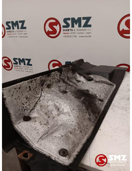 Mercedes-Benz Occ hitteschild uitlaatsysteem Mercedes - Système d'échappement pour Camion: photos 2 Mercedes-Benz Occ hitteschild uitlaatsysteem Mercedes - Système d'échappement pour Camion: photos 2