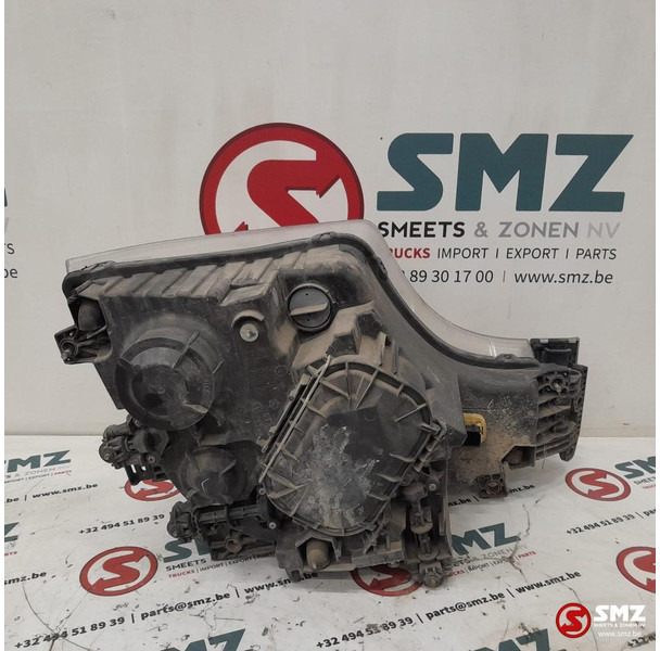 Mercedes-Benz Occ koplamp links Mercedes - Feu avant pour Camion: photos 2 Mercedes-Benz Occ koplamp links Mercedes - Feu avant pour Camion: photos 2