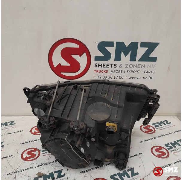 Mercedes-Benz Occ koplamp links Mercedes - Feu avant pour Camion: photos 2 Mercedes-Benz Occ koplamp links Mercedes - Feu avant pour Camion: photos 2