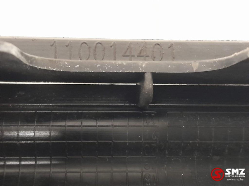 Mercedes-Benz Occ luchtgeleider Mercedes - Système de refroidissement pour Camion: photos 3 Mercedes-Benz Occ luchtgeleider Mercedes - Système de refroidissement pour Camion: photos 3