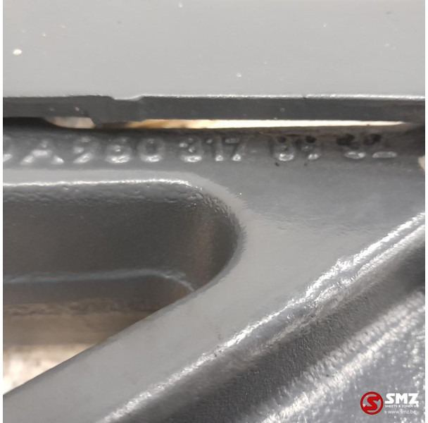 Mercedes-Benz Occ montagebeugels links Mercedes - Frame/ Châssis pour Camion: photos 4 Mercedes-Benz Occ montagebeugels links Mercedes - Frame/ Châssis pour Camion: photos 4