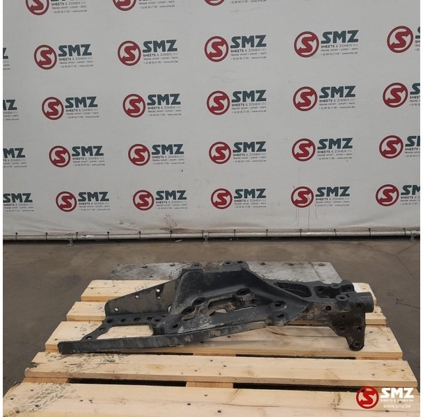 Mercedes-Benz Occ montagebeugels rechts Mercedes - Frame/ Châssis pour Camion: photos 2 Mercedes-Benz Occ montagebeugels rechts Mercedes - Frame/ Châssis pour Camion: photos 2