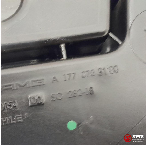 Mercedes-Benz Occ olieafscheider rechts AMG C63S Mercedes - Moteur et pièces pour Voiture: photos 5 Mercedes-Benz Occ olieafscheider rechts AMG C63S Mercedes - Moteur et pièces pour Voiture: photos 5