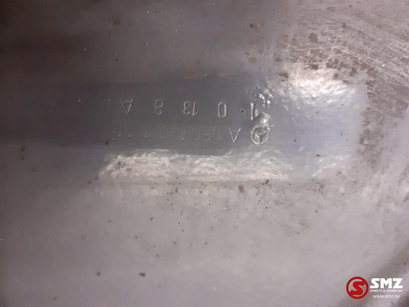 Mercedes-Benz Occ onderste tredebeugel links Mercedes - Frame/ Châssis pour Camion: photos 5 Mercedes-Benz Occ onderste tredebeugel links Mercedes - Frame/ Châssis pour Camion: photos 5