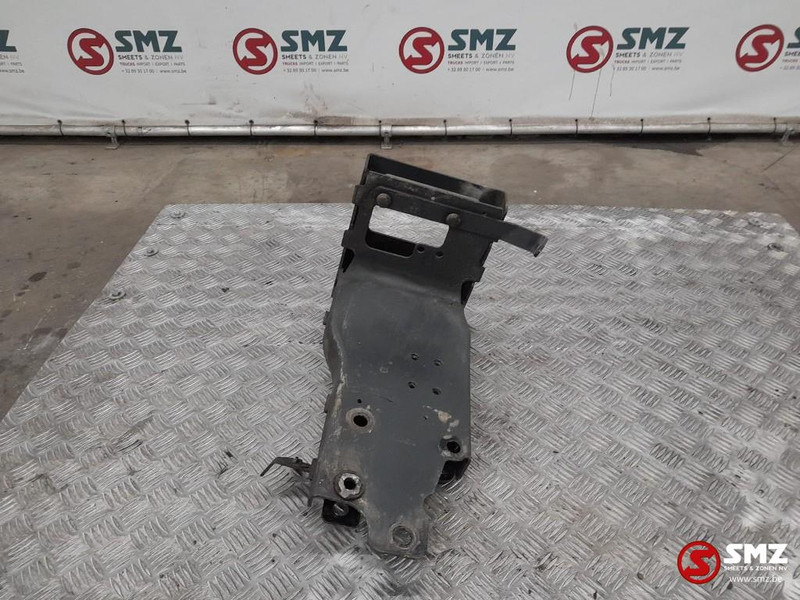 Mercedes-Benz Occ onderste tredebeugel links Mercedes - Frame/ Châssis pour Camion: photos 3 Mercedes-Benz Occ onderste tredebeugel links Mercedes - Frame/ Châssis pour Camion: photos 3