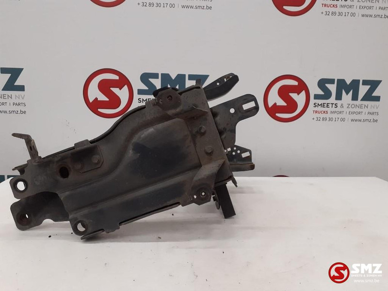 Mercedes-Benz Occ onderste tredebeugel rechts Mercedes - Frame/ Châssis pour Camion: photos 1 Mercedes-Benz Occ onderste tredebeugel rechts Mercedes - Frame/ Châssis pour Camion: photos 1