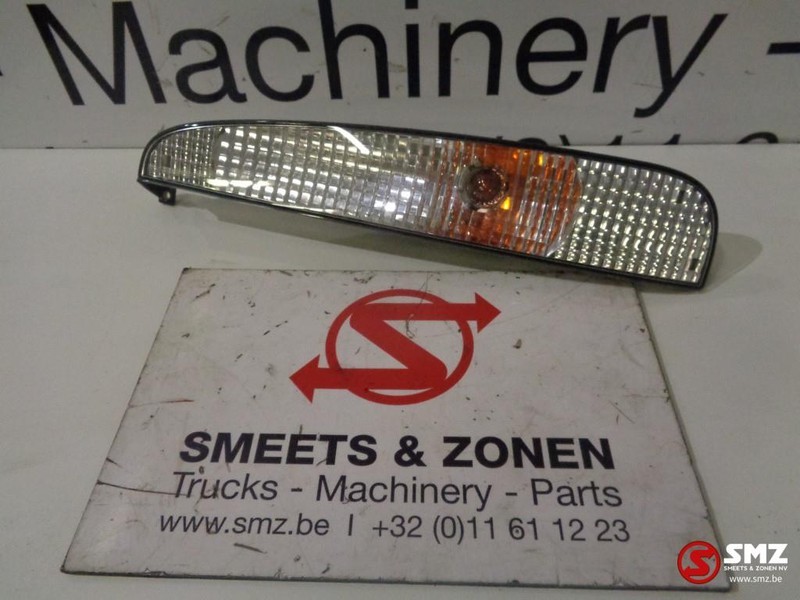 Mercedes-Benz Occ pinker links Mercedes Axor - Clignotants pour Camion: photos 1 Mercedes-Benz Occ pinker links Mercedes Axor - Clignotants pour Camion: photos 1