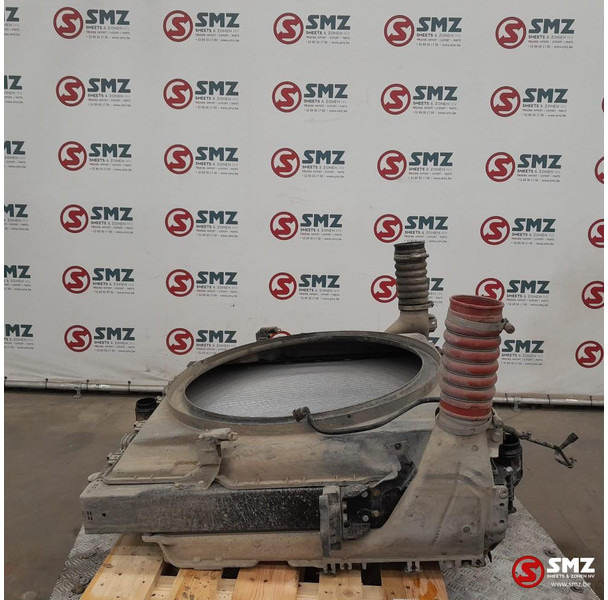 Mercedes-Benz Occ radiator + intercooler Mercedes - Radiateur pour Camion: photos 4 Mercedes-Benz Occ radiator + intercooler Mercedes - Radiateur pour Camion: photos 4