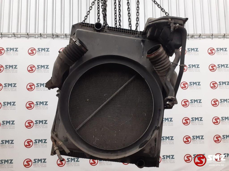 Mercedes-Benz Occ radiator + intercooler Mercedes - Radiateur pour Camion: photos 1 Mercedes-Benz Occ radiator + intercooler Mercedes - Radiateur pour Camion: photos 1