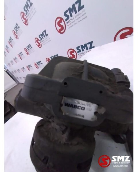 Mercedes-Benz Occ relaisklep Mercedes Actros MP4 A0044296344 - Bloc de gestion pour Camion: photos 3 Mercedes-Benz Occ relaisklep Mercedes Actros MP4 A0044296344 - Bloc de gestion pour Camion: photos 3