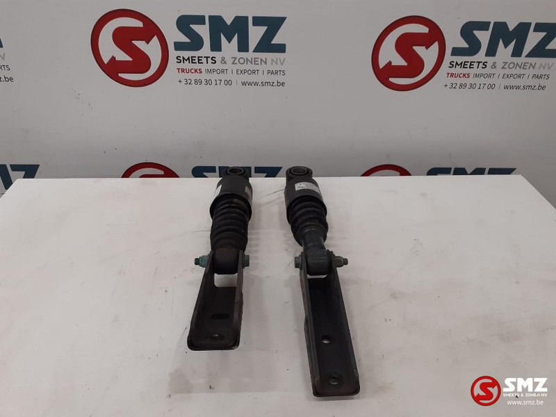 Mercedes-Benz Occ set schokdempers cabinevering Mercedes - Suspension de cabine pour Camion: photos 1 Mercedes-Benz Occ set schokdempers cabinevering Mercedes - Suspension de cabine pour Camion: photos 1