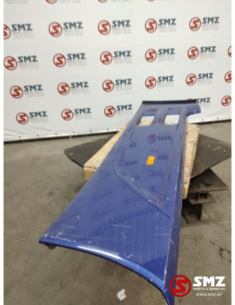 Mercedes-Benz Occ set sideskirts links + rechts Mercedes - Frame/ Châssis pour Camion: photos 1 Mercedes-Benz Occ set sideskirts links + rechts Mercedes - Frame/ Châssis pour Camion: photos 1