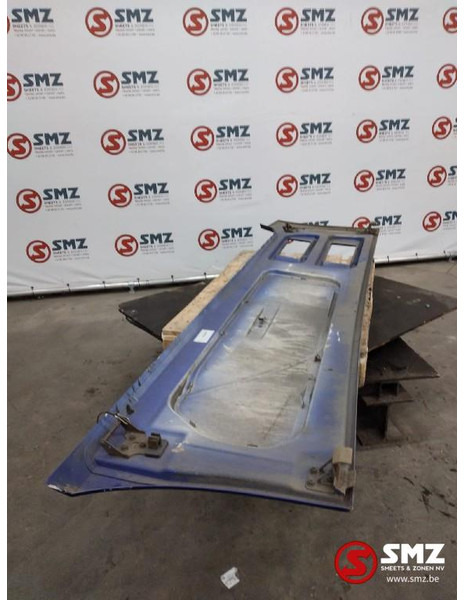 Mercedes-Benz Occ set sideskirts links + rechts Mercedes - Frame/ Châssis pour Camion: photos 3 Mercedes-Benz Occ set sideskirts links + rechts Mercedes - Frame/ Châssis pour Camion: photos 3