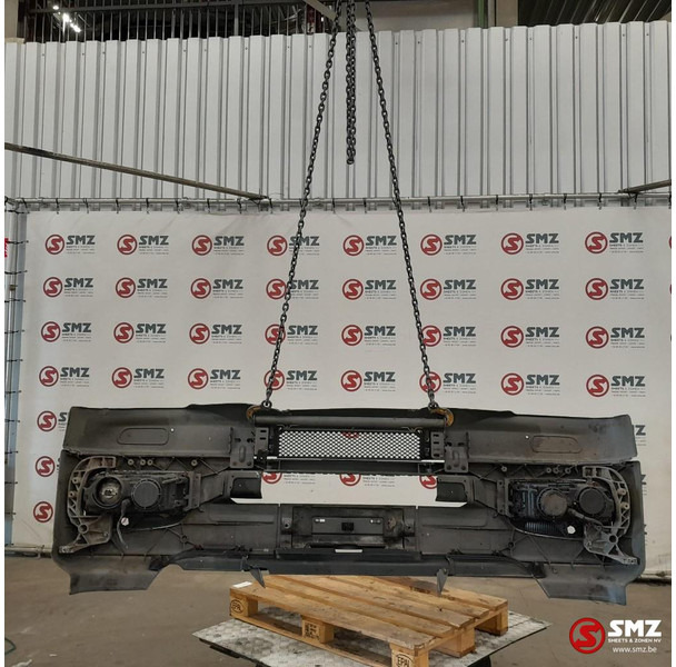 Mercedes-Benz Occ voorbumper Mercedes - Pare-chocs pour Camion: photos 2 Mercedes-Benz Occ voorbumper Mercedes - Pare-chocs pour Camion: photos 2