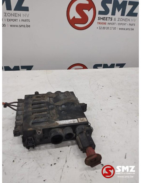 Mercedes-Benz Occ zekeringskast Mercedes Actros MP4 A9605460640 - Système électrique pour Camion: photos 1 Mercedes-Benz Occ zekeringskast Mercedes Actros MP4 A9605460640 - Système électrique pour Camion: photos 1