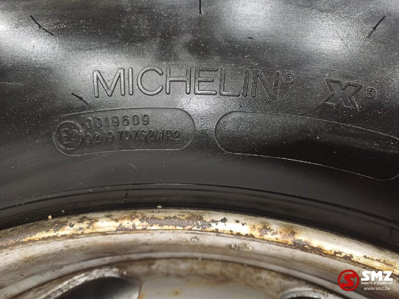 Michelin Occ vrachtwagenband 315/80R22.5 156/150K Michelin - Pneu pour Camion: photos 4 Michelin Occ vrachtwagenband 315/80R22.5 156/150K Michelin - Pneu pour Camion: photos 4