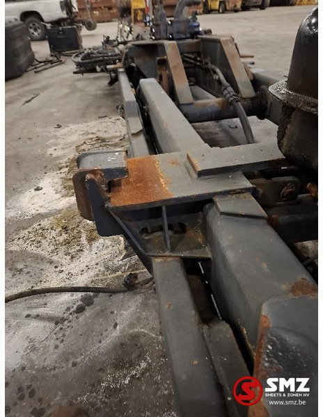 Diversen Occ haaksysteem Guima BL18 Polybenne 18T - Pièces de rechange pour Camion: photos 5 Diversen Occ haaksysteem Guima BL18 Polybenne 18T - Pièces de rechange pour Camion: photos 5