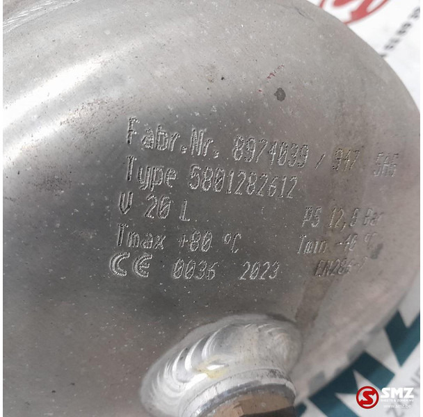 Iveco Occ luchtketel 20L 12,5Bar Iveco - Pièces de rechange pour Camion: photos 5 Iveco Occ luchtketel 20L 12,5Bar Iveco - Pièces de rechange pour Camion: photos 5