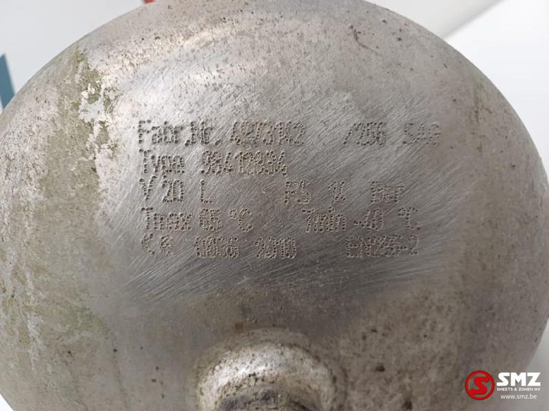 Iveco Occ luchtketel 20L 14Bar Iveco - Pièces de rechange pour Camion: photos 5 Iveco Occ luchtketel 20L 14Bar Iveco - Pièces de rechange pour Camion: photos 5