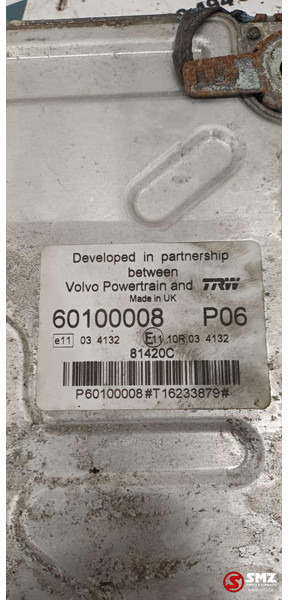 Renault Occ ECU motorbesturingseenheid DXI5 Renault - Bloc de gestion pour Camion: photos 2 Renault Occ ECU motorbesturingseenheid DXI5 Renault - Bloc de gestion pour Camion: photos 2