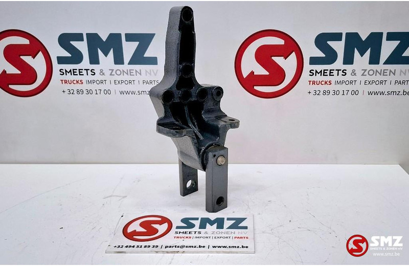 Renault Occ bladveerbeugel vooras links Renault - Frame/ Châssis pour Camion: photos 1 Renault Occ bladveerbeugel vooras links Renault - Frame/ Châssis pour Camion: photos 1