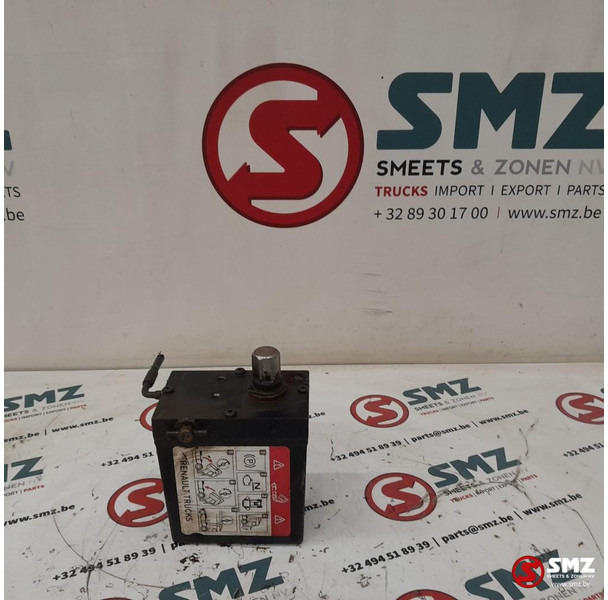 Renault Occ cabinekantelpomp Renault - Frame/ Châssis pour Camion: photos 1 Renault Occ cabinekantelpomp Renault - Frame/ Châssis pour Camion: photos 1