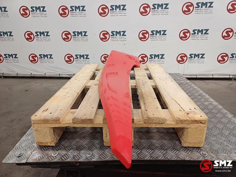 Renault Occ cabinespoiler links Renault - Aérodynamique/ Spoilers pour Camion: photos 4 Renault Occ cabinespoiler links Renault - Aérodynamique/ Spoilers pour Camion: photos 4