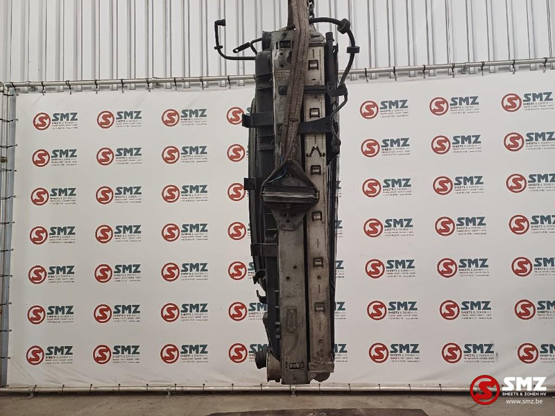 Renault Occ radiator Renault T - Radiateur pour Camion: photos 3 Renault Occ radiator Renault T - Radiateur pour Camion: photos 3