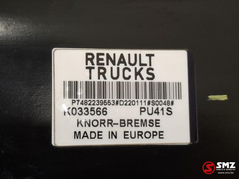 Renault Occ rempedaal Renault - Cabine et intérieur pour Camion: photos 5 Renault Occ rempedaal Renault - Cabine et intérieur pour Camion: photos 5
