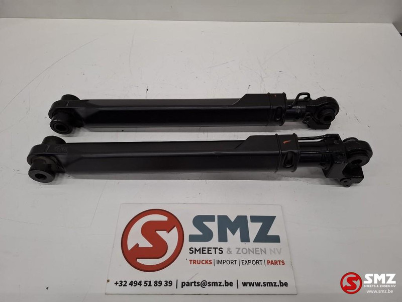 Renault Occ set cabinekantelcilinders Renault - Frame/ Châssis pour Camion: photos 3 Renault Occ set cabinekantelcilinders Renault - Frame/ Châssis pour Camion: photos 3