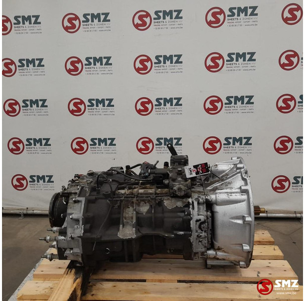 Renault Occ versnellingsbak 9S109 DD Renault - Boîte de vitesse pour Camion: photos 1 Renault Occ versnellingsbak 9S109 DD Renault - Boîte de vitesse pour Camion: photos 1