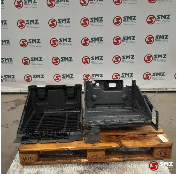 Scania Occ batterijbak + deksel Scania - Frame/ Châssis pour Camion: photos 2 Scania Occ batterijbak + deksel Scania - Frame/ Châssis pour Camion: photos 2