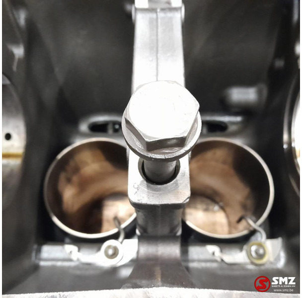 Scania Occ motorblok DC13 hp500 Scania - Moteur et pièces pour Camion: photos 5 Scania Occ motorblok DC13 hp500 Scania - Moteur et pièces pour Camion: photos 5