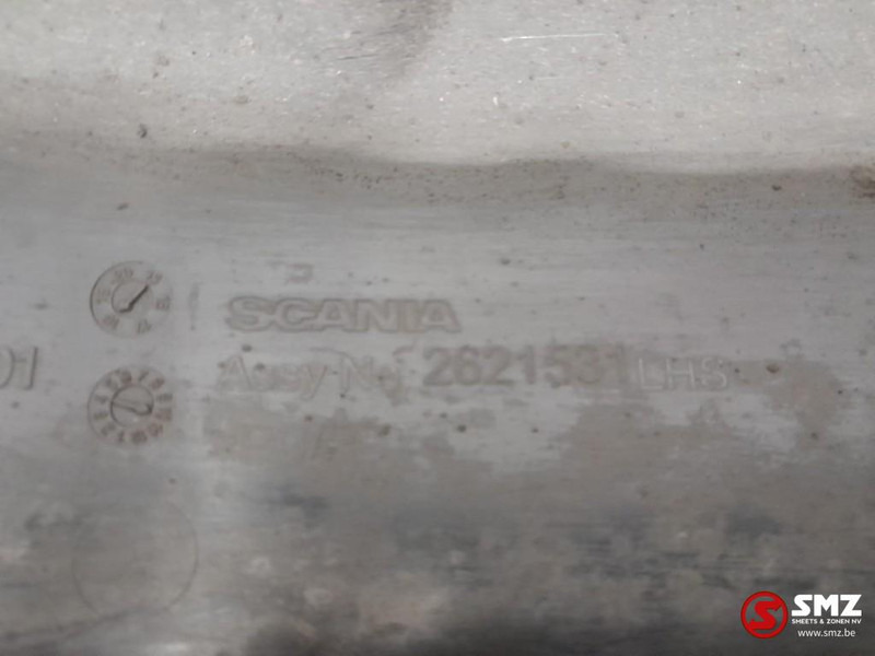 Scania Occ spatbord links Scania - Carrosserie et extérieur pour Camion: photos 5 Scania Occ spatbord links Scania - Carrosserie et extérieur pour Camion: photos 5