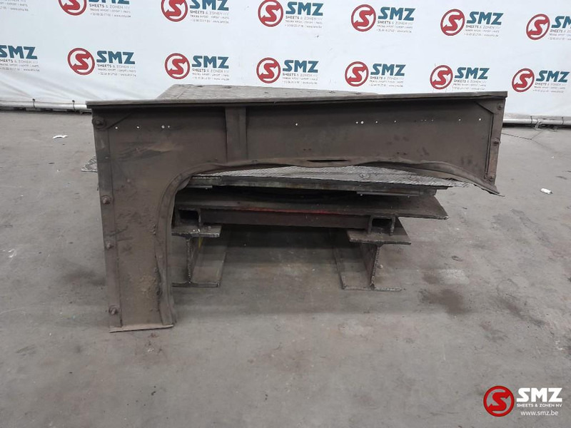 Scania Occ spatbord rechts 75 Vabis Scania - Carrosserie et extérieur pour Camion: photos 2 Scania Occ spatbord rechts 75 Vabis Scania - Carrosserie et extérieur pour Camion: photos 2