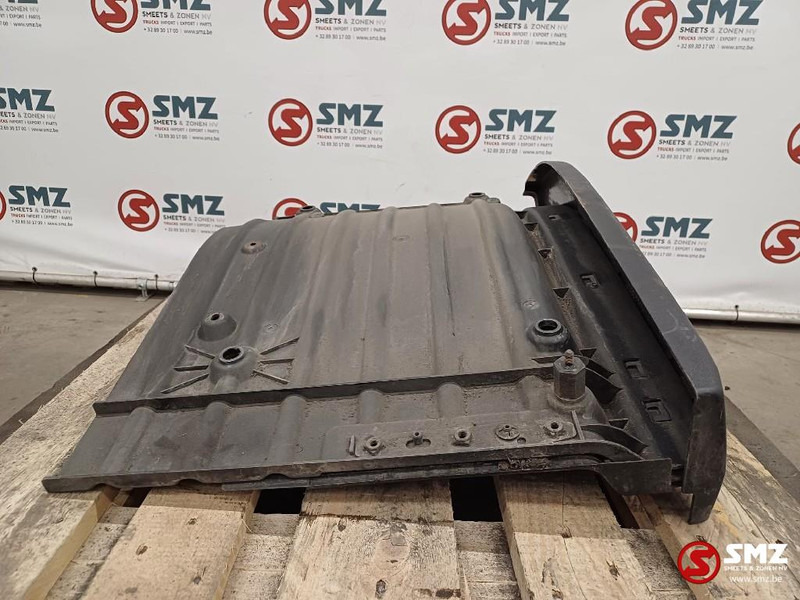 Scania Occ spatbord rechtsachter Scania - Carrosserie et extérieur pour Camion: photos 4 Scania Occ spatbord rechtsachter Scania - Carrosserie et extérieur pour Camion: photos 4