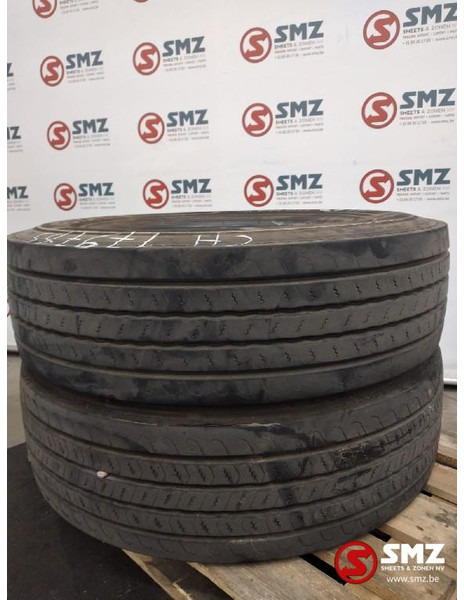 Uniroyal Occ vrachtwagenband Uniroyal 315/80R22.5 - Pneu pour Camion: photos 1 Uniroyal Occ vrachtwagenband Uniroyal 315/80R22.5 - Pneu pour Camion: photos 1