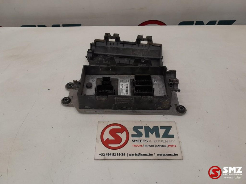 Volvo Occ ECU RCIOM2 regeleenheid Volvo - Bloc de gestion pour Camion: photos 2 Volvo Occ ECU RCIOM2 regeleenheid Volvo - Bloc de gestion pour Camion: photos 2
