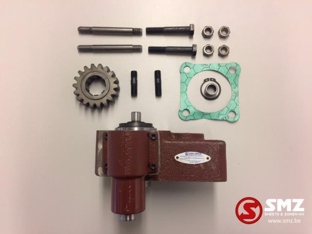 ZF Pto zf double gear - Essieu et pièces pour Camion: photos 1 ZF Pto zf double gear - Essieu et pièces pour Camion: photos 1