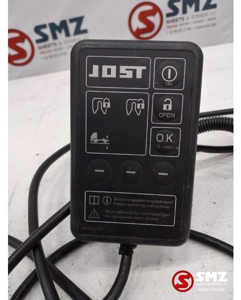 Jost Occ bediening koppelschotel Jost - Système électrique pour Camion: photos 1 Jost Occ bediening koppelschotel Jost - Système électrique pour Camion: photos 1