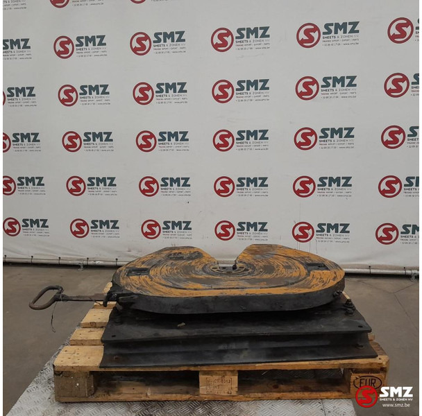 Jost Occ koppelschotel JSK42K + montageplaat JOST - Sellette d'attelage pour Camion: photos 2 Jost Occ koppelschotel JSK42K + montageplaat JOST - Sellette d'attelage pour Camion: photos 2