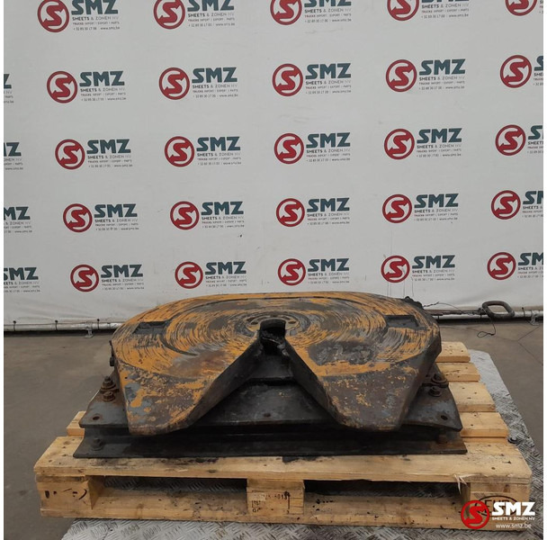 Jost Occ koppelschotel JSK42K + montageplaat JOST - Sellette d'attelage pour Camion: photos 1 Jost Occ koppelschotel JSK42K + montageplaat JOST - Sellette d'attelage pour Camion: photos 1