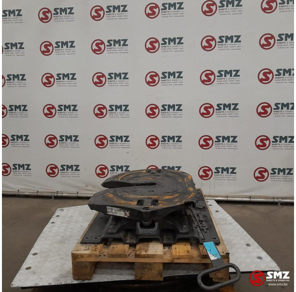 Jost Occ koppelschotel + montageplaat JSK40 Jost - Sellette d'attelage pour Camion: photos 3 Jost Occ koppelschotel + montageplaat JSK40 Jost - Sellette d'attelage pour Camion: photos 3